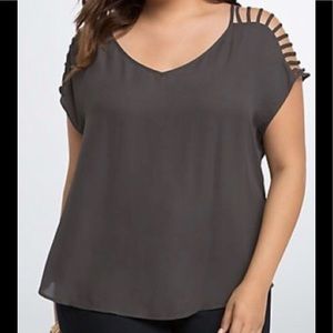 torrid Slate Grey Ladder Sleeve Blouse NWOT